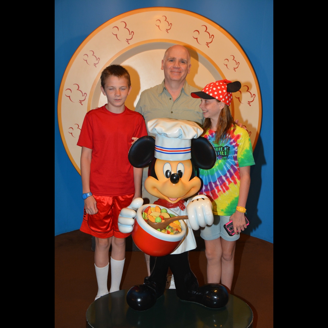 WDWRESORTSANDMORE_CHEFMICKEY1_20170708_403441820822