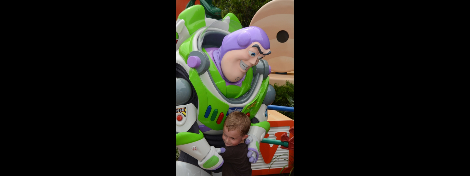 STUDIO_TOYSTORYLANDBUZZ_20180715_412483833582