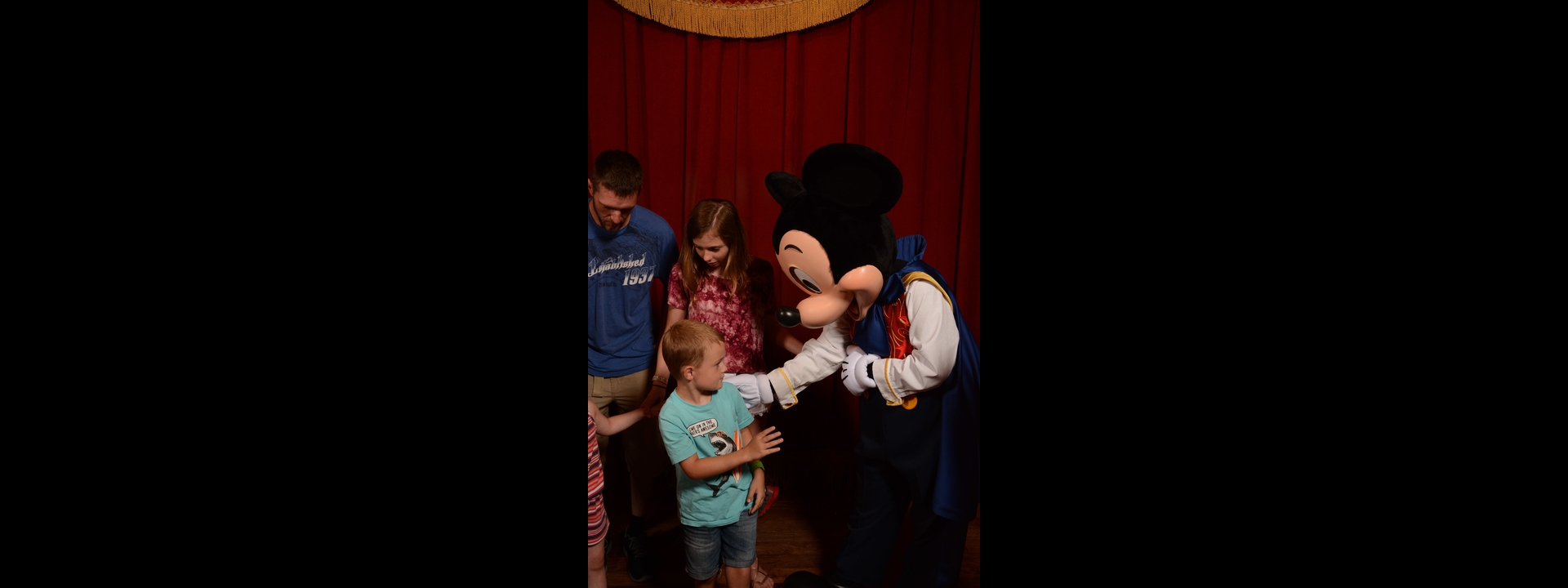 MK_TSTHEATERCCHAR_20180718_412535173125